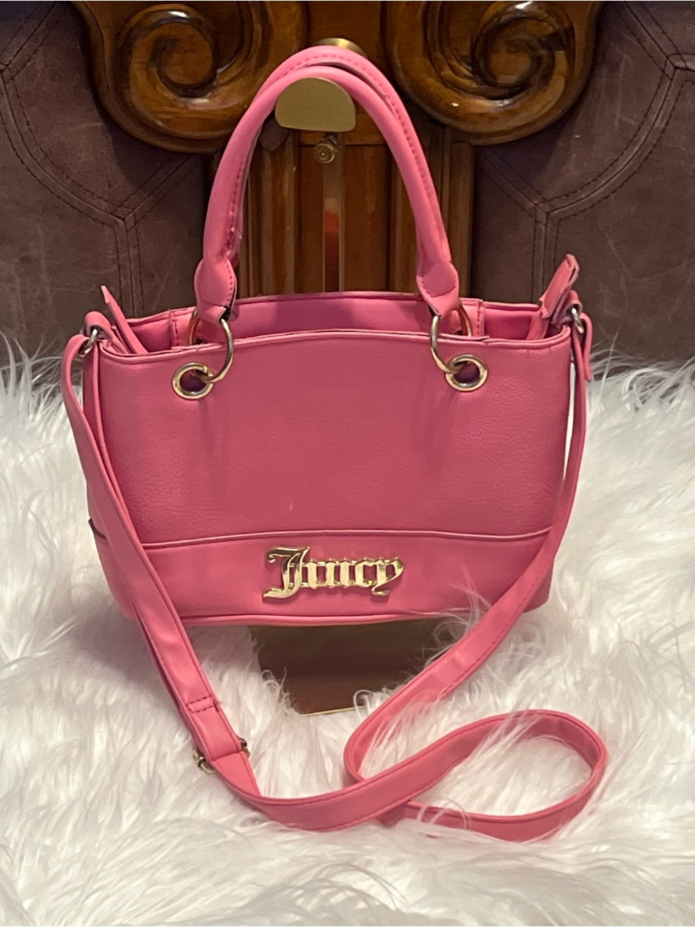 Juicy Couture Coral-Pink Leather with Gold Logo  crossbody bag